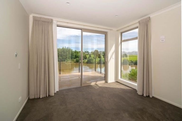 Photo of property in 18 Lake View Place, Fairhall, Blenheim, 7272