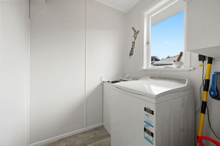 Photo of property in 7 Matthews Crescent, Melville, Hamilton, 3206