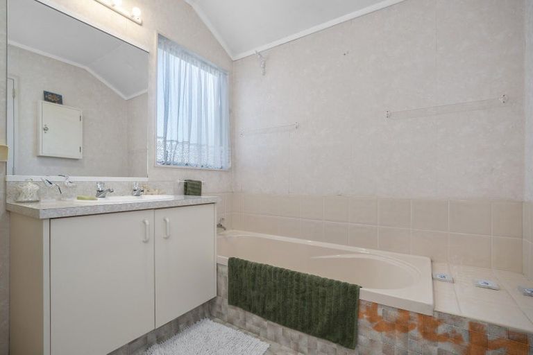 Photo of property in 1392a Cameron Road, Greerton, Tauranga, 3112