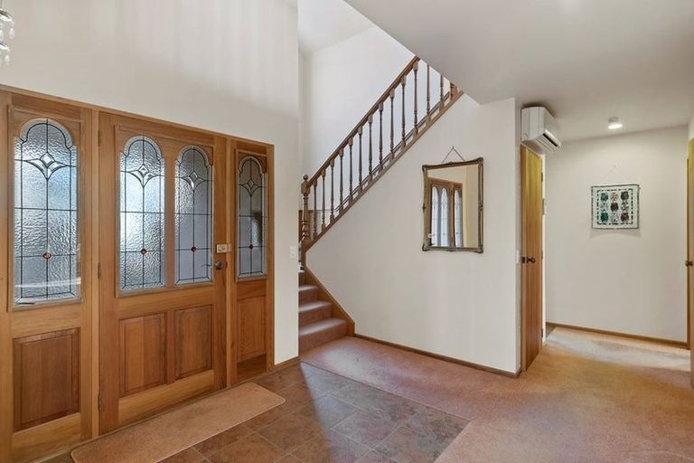 Photo of property in 27 Melmore Terrace, Cromwell, 9310