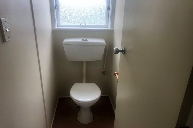 Photo of property in 8 Justine Street, Cannons Creek, Porirua, 5024