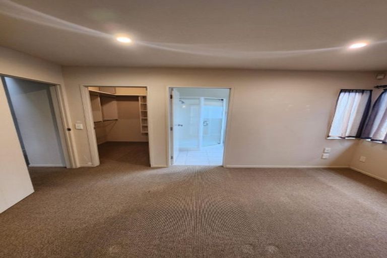 Photo of property in 13a Hebron Road, Waiake, Auckland, 0630