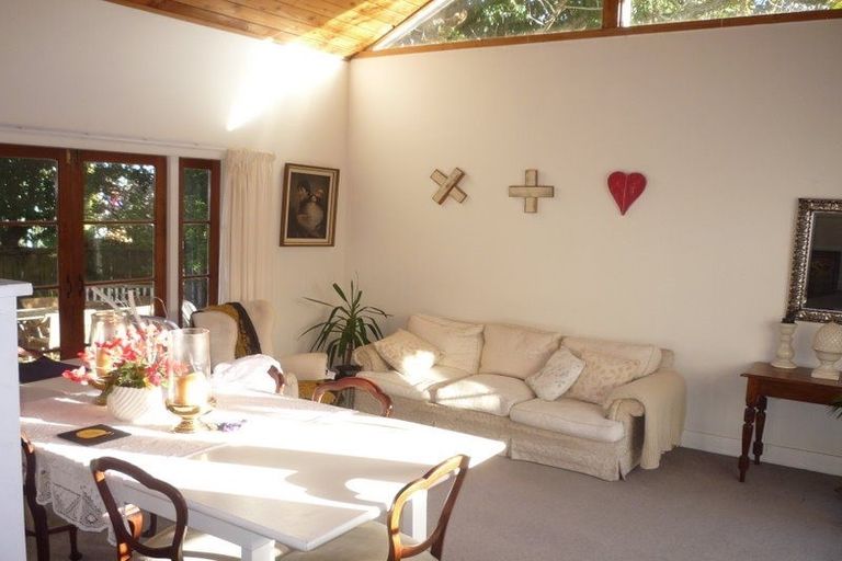 Photo of property in 70 Norwood Road, Bayswater, Auckland, 0622