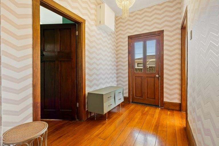 Photo of property in 2/83 Muritai Street, Tahunanui, Nelson, 7011