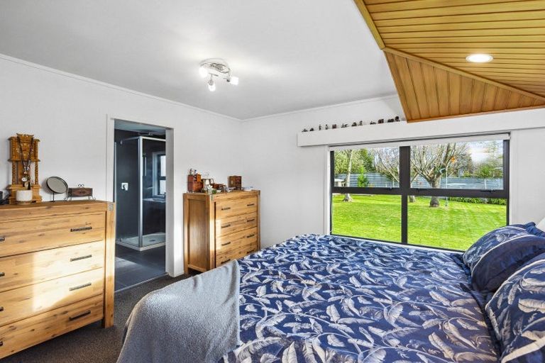 Photo of property in 3 Greenwood Place, Paraparaumu, 5032