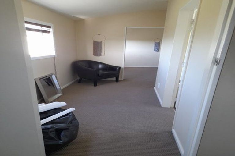 Photo of property in 3 Gavin Road, Raumati Beach, Paraparaumu, 5032