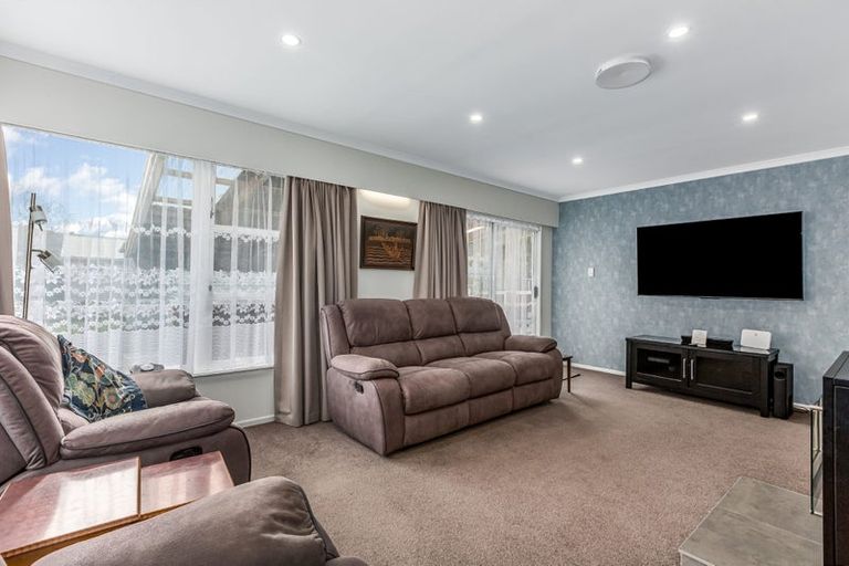 Photo of property in 22 Parenga Street, Wainuiomata, Lower Hutt, 5014