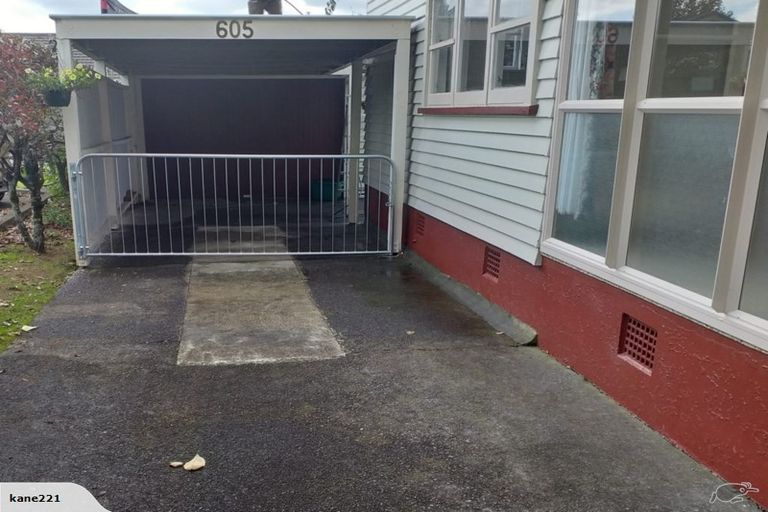 Photo of property in 605 Queen Street East, Levin, 5510