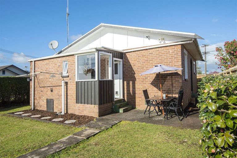 Photo of property in 76 Kamo Road, Kensington, Whangarei, 0112