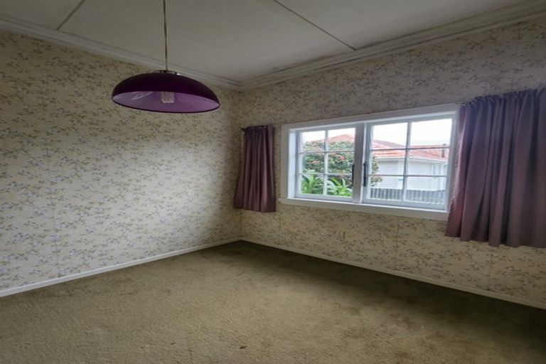 Photo of property in 76 Western Hills Drive, Kensington, Whangarei, 0112
