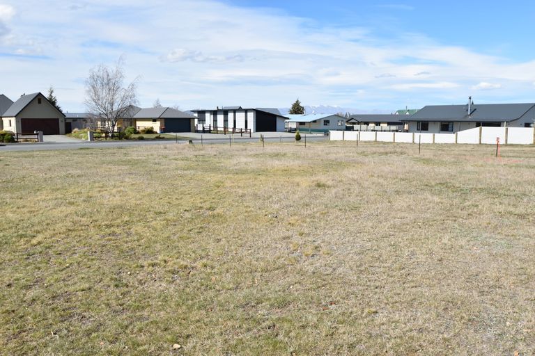 Photo of property in 23 Irishman Drive, Twizel, 7901