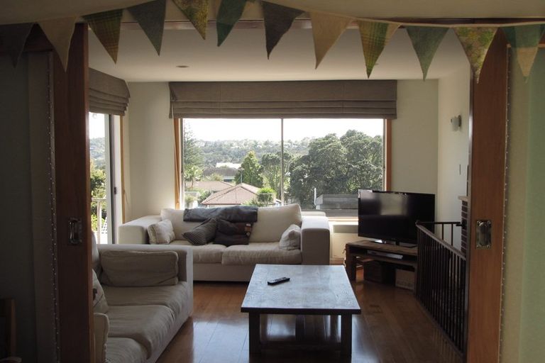 Photo of property in 64a Verbena Road, Birkdale, Auckland, 0626