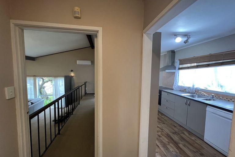 Photo of property in 56 Universal Drive, Henderson, Auckland, 0610