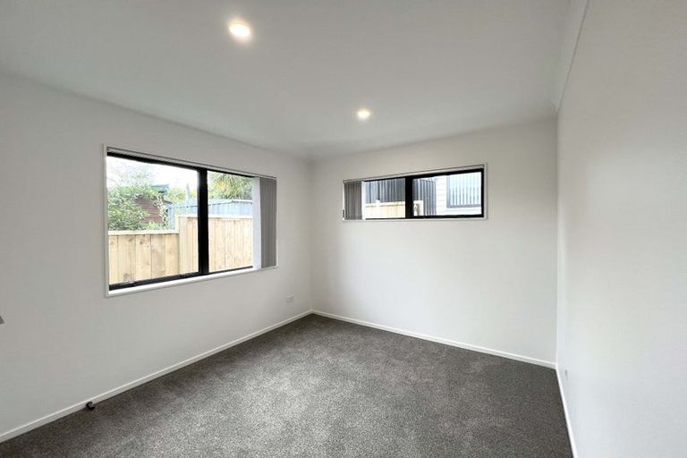 Photo of property in 15d Regia Close, Half Moon Bay, Auckland, 2012