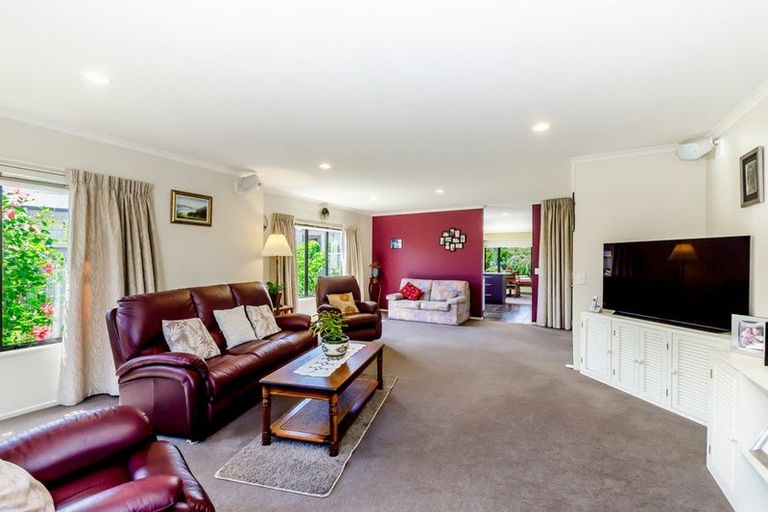 Photo of property in 23 Consort Close, Paraparaumu Beach, Paraparaumu, 5032