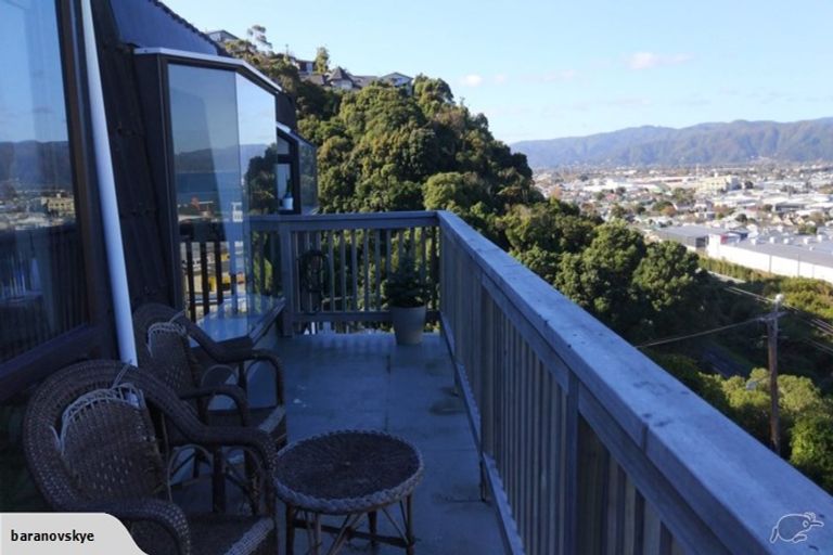 Photo of property in 8 Korokoro Road, Korokoro, Lower Hutt, 5012