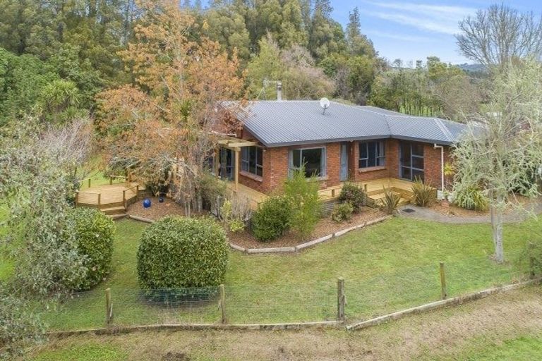 Photo of property in 402 Papakura-clevedon Road, Clevedon, Papakura, 2582