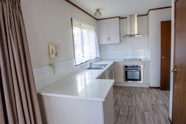 Photo of property in 1/45 Aberfeldy Avenue, Highland Park, Auckland, 2010