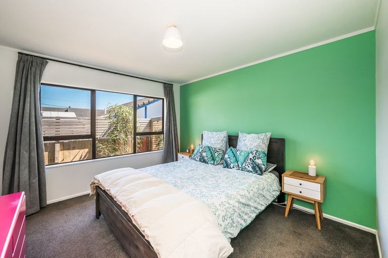 Photo of property in 4b Michael Road, Paraparaumu Beach, Paraparaumu, 5032
