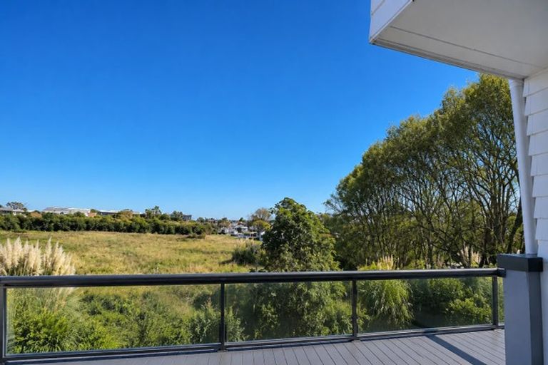 Photo of property in 20 Wallson Crescent, Wiri, Auckland, 2104