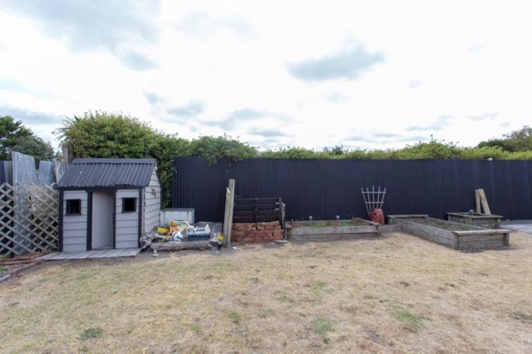 Photo of property in 52 Matai Street, Castlecliff, Whanganui, 4501
