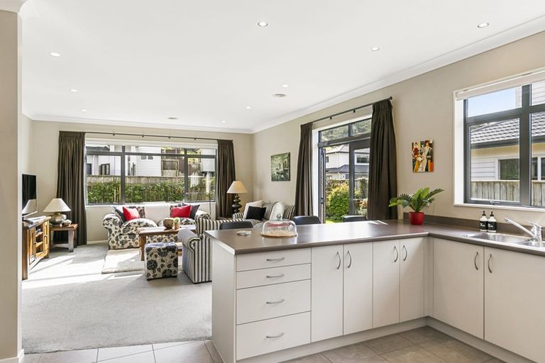 Photo of property in 7 Moston Grove, Churton Park, Wellington, 6037