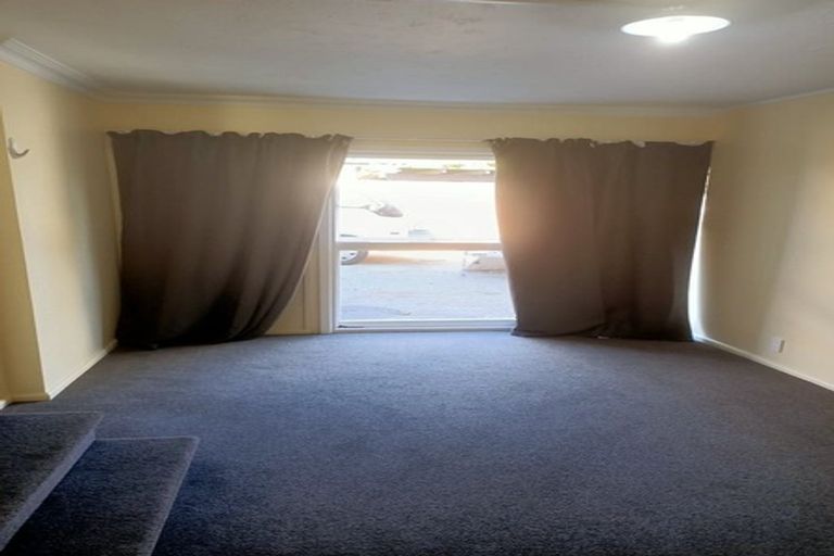 Photo of property in 364 Yaldhurst Road, Russley, Christchurch, 8042