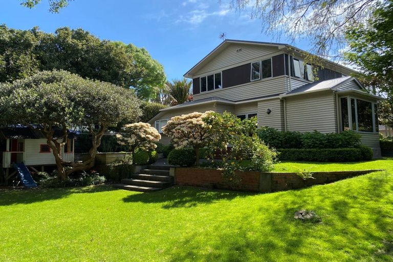 Photo of property in 4a Bloomfield Terrace, Hutt Central, Lower Hutt, 5010