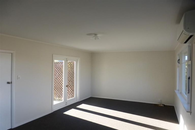 Photo of property in 21 Bethel Crescent, Bishopdale, Christchurch, 8053