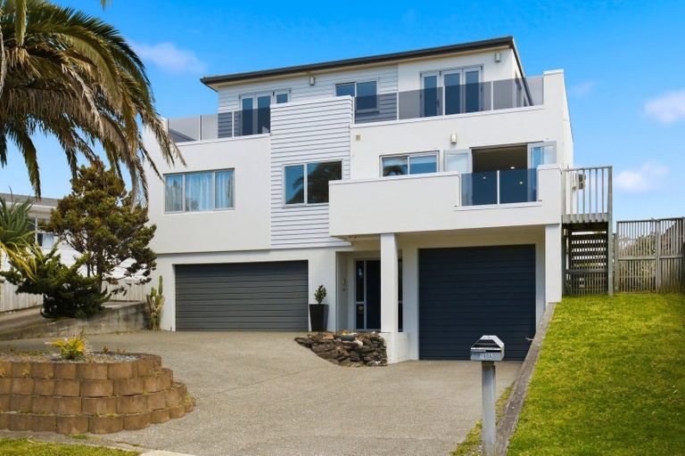 Photo of property in 16a Dickson Road, Papamoa Beach, Papamoa, 3118
