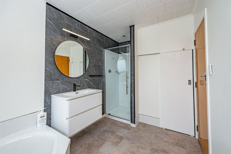 Photo of property in 8 Kapiti Terrace, Castlecliff, Whanganui, 4501