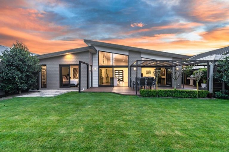 Photo of property in 44 Ruapani Street, Marshland, Christchurch, 8083