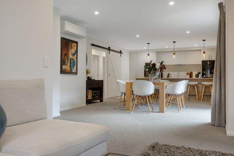 Photo of property in 5 Hanlow Place, Pyes Pa, Tauranga, 3112