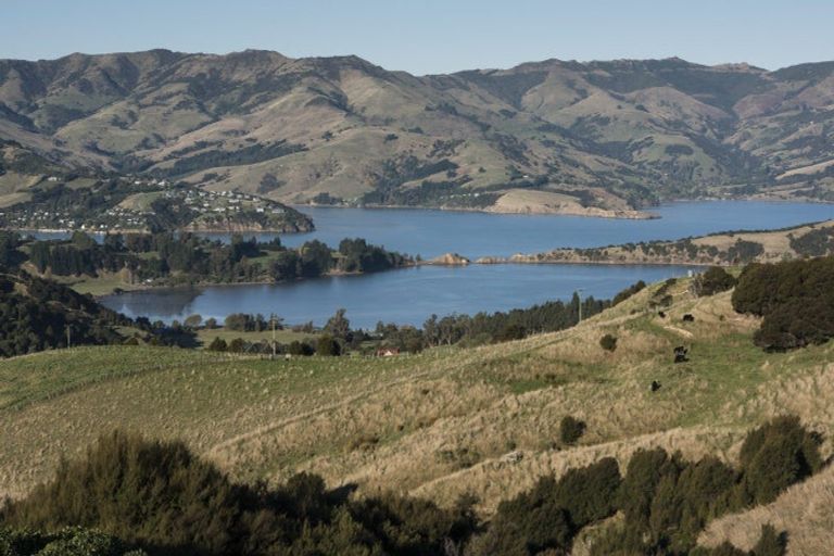 Photo of property in 5447 Christchurch Akaroa Road, Duvauchelle, 7582