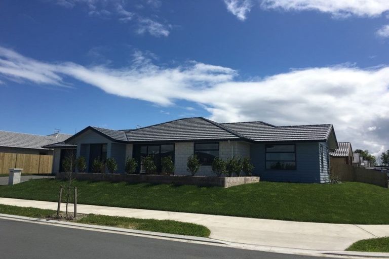 Photo of property in 1 Kuru Place, Papamoa, 3118