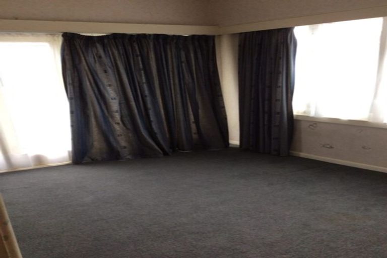 Photo of property in 297 Kennedy Road, Onekawa, Napier, 4110