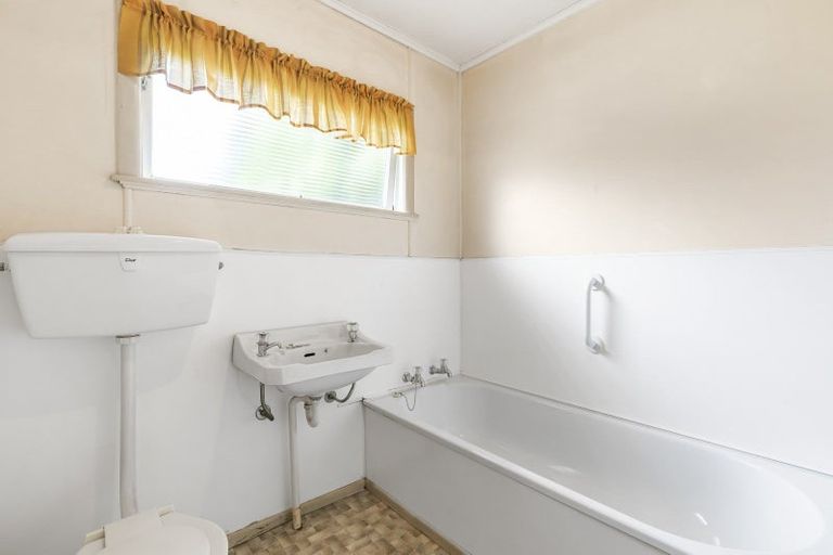 Photo of property in 3 Kirk Street, Whakatane, 3120