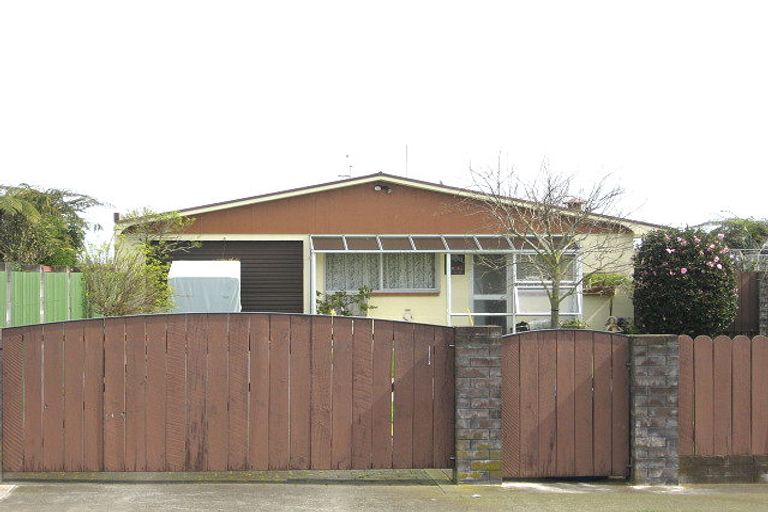 Photo of property in 57 Seymour Street, Waitara, 4320