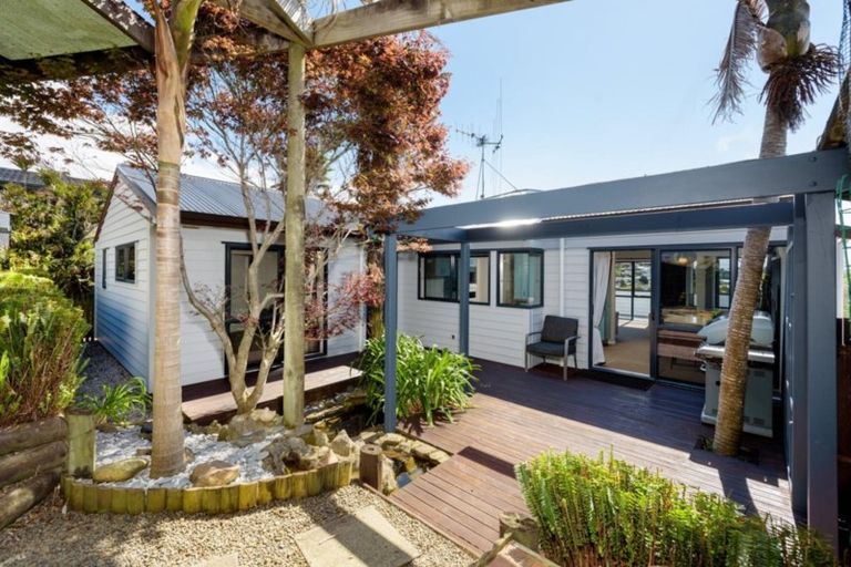 Photo of property in 17 Seymour Place, Bellevue, Tauranga, 3110