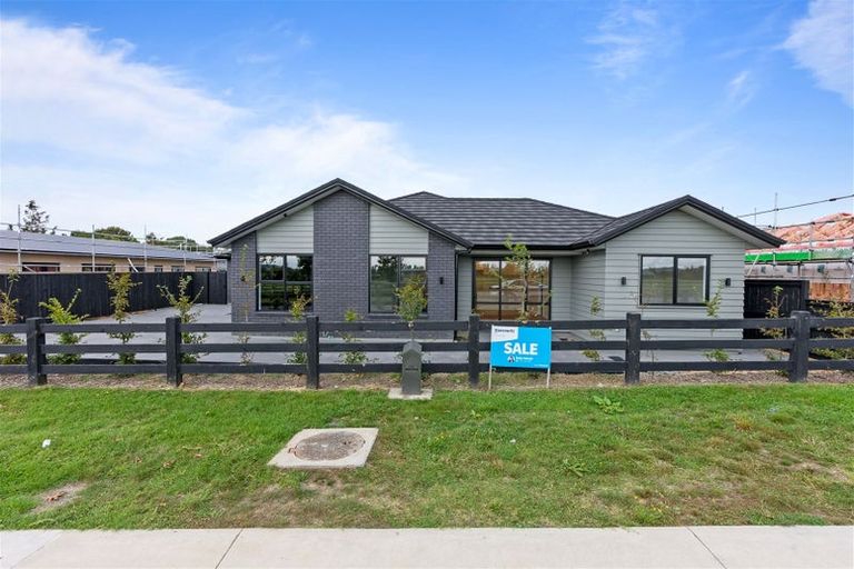 Photo of property in 110 Monument Road, Clevedon, 2582