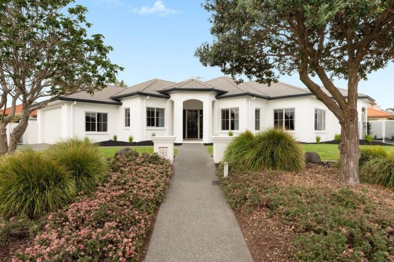 Photo of property in 1 Santa Cruz Drive, Papamoa Beach, Papamoa, 3118