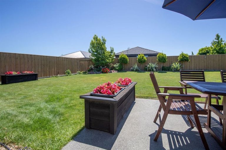 Photo of property in 85 Shillingford Boulevard, Rolleston, 7615