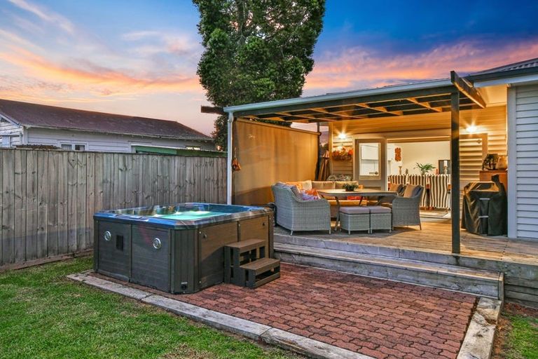 Photo of property in 12 Selby Street, Pokeno, 2402