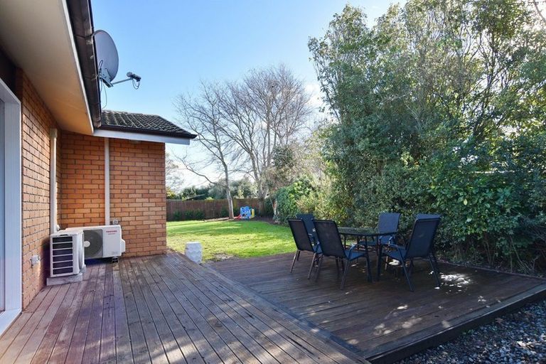 Photo of property in 103 Main North Road, Woodend, 7610