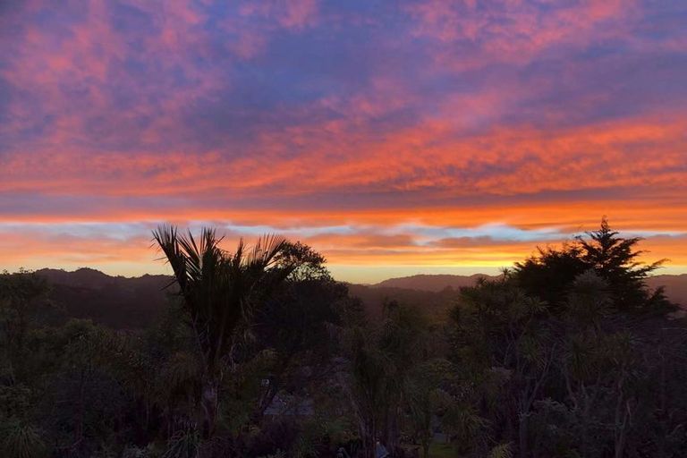 Photo of property in 144 Glengarry Road, Glen Eden, Auckland, 0602