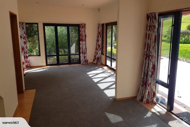 Photo of property in 60 Elmore Road, Lucas Heights, Albany, 0793