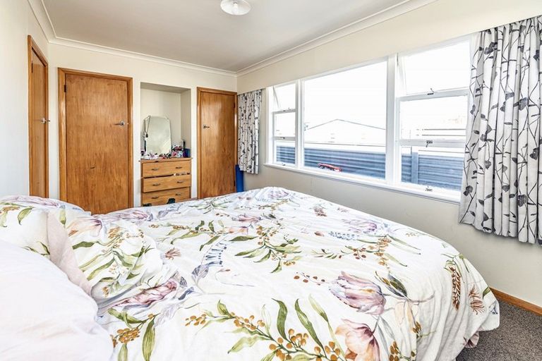 Photo of property in 6 Glenn Street, Castlecliff, Whanganui, 4501