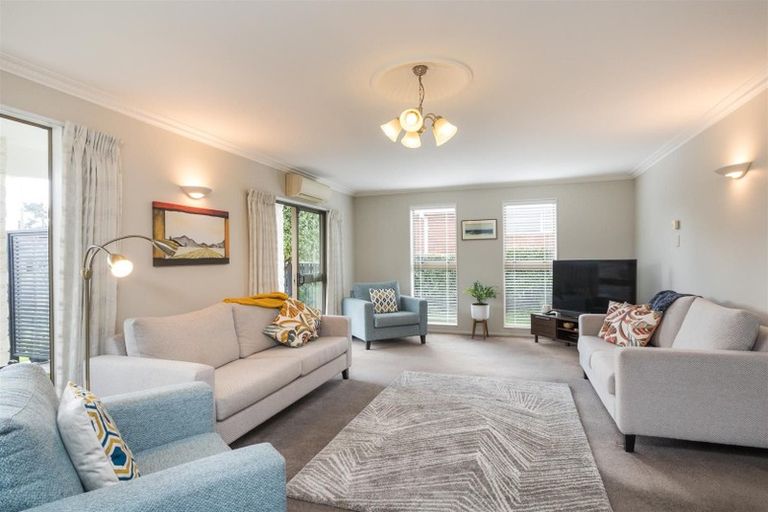 Photo of property in 9 Dunsinane Place, Marton, 4710