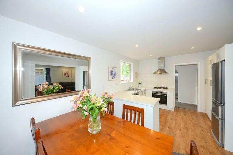 Photo of property in 127 Grimseys Road, Redwood, Christchurch, 8051
