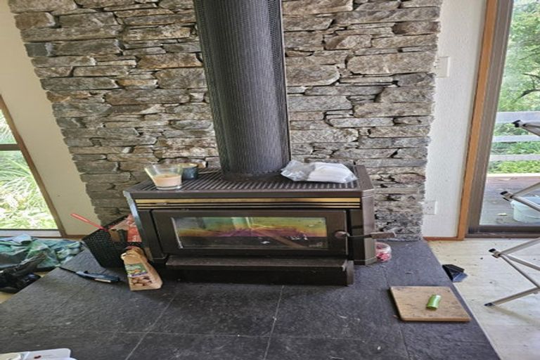 Photo of property in 34 Peach Road, Glenfield, Auckland, 0629